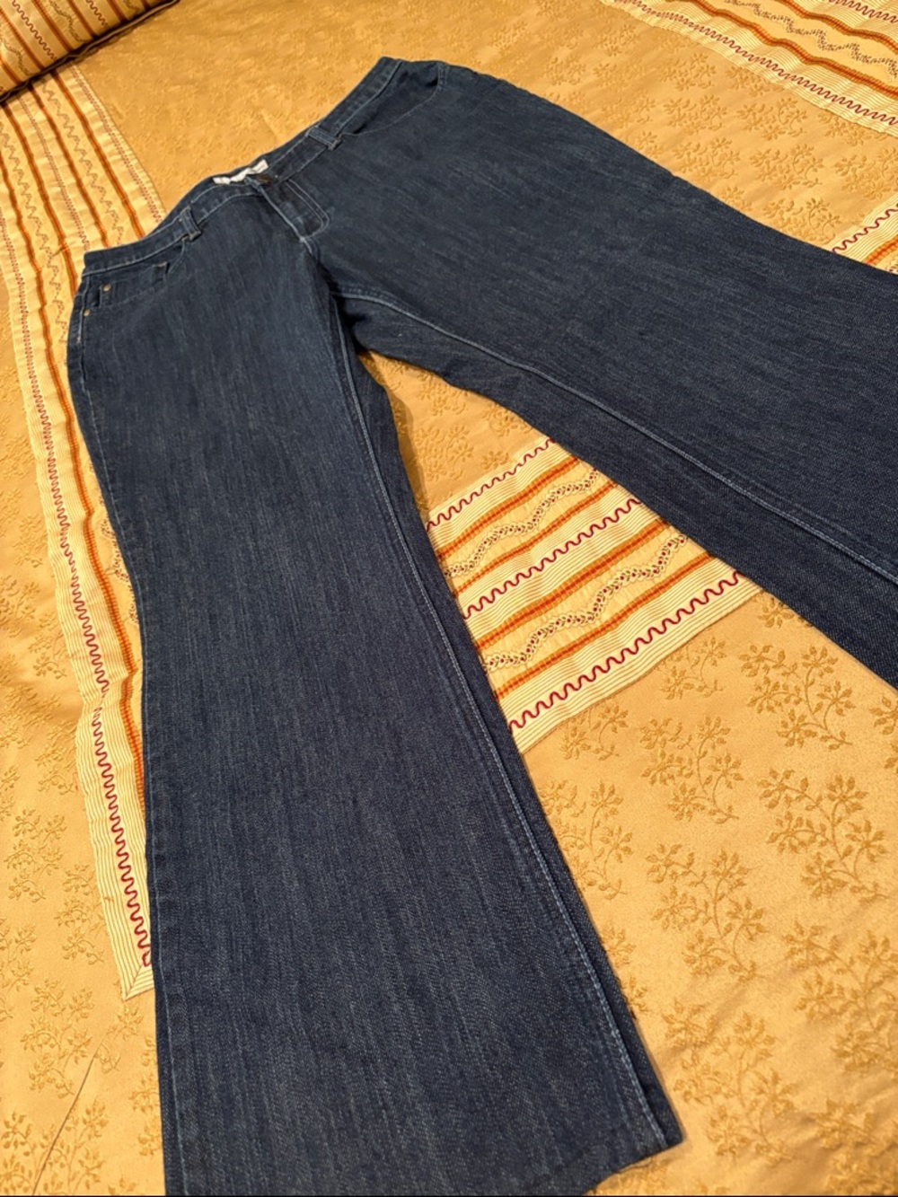 Chico’s Dalton Libbie MR Jeans, Dark Blue, Embroidered Pockets, 2R: 12-14 Large